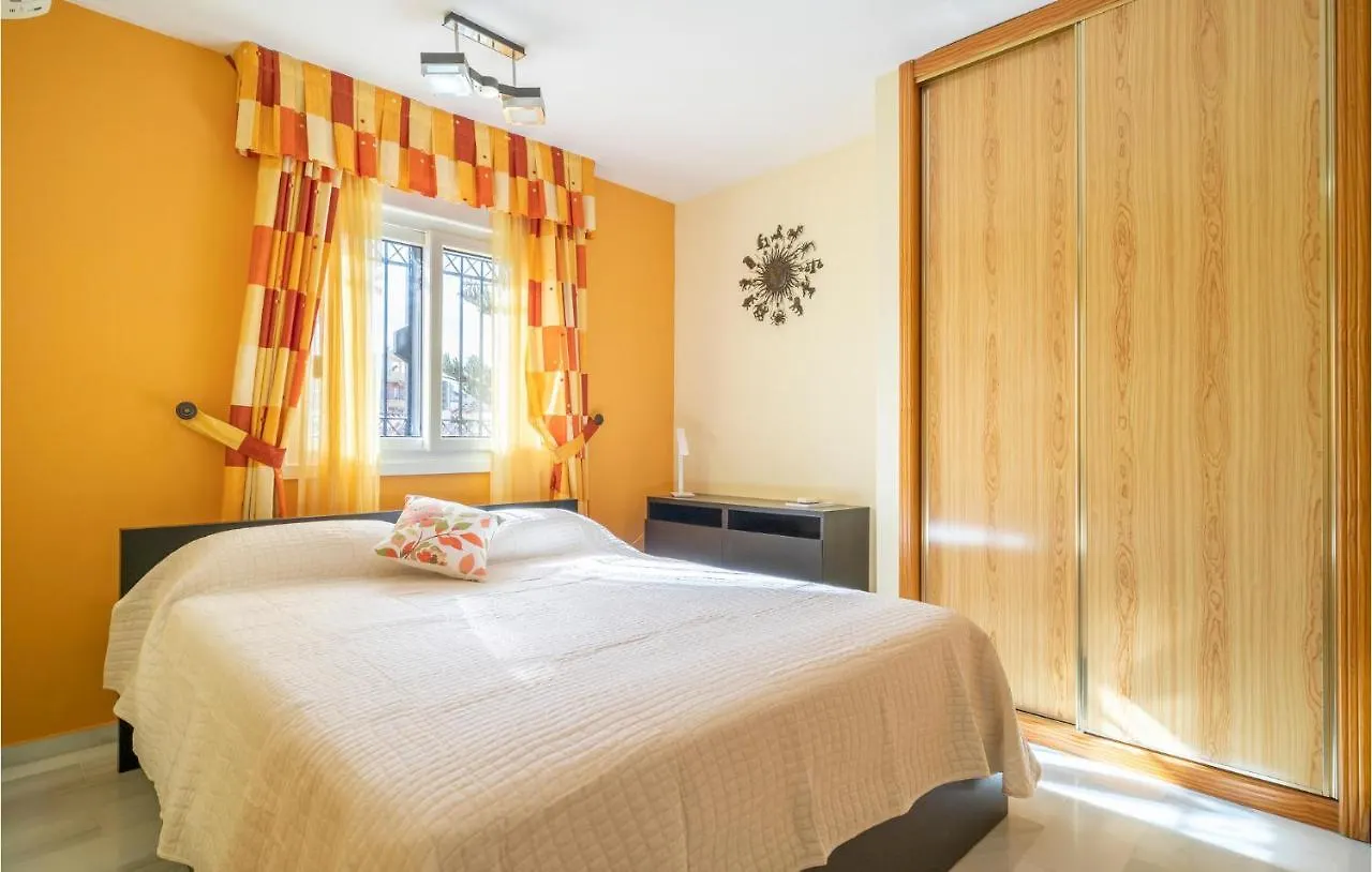 Casa vacanze 3 Bedroom Stunning Home In Torre Del Mar